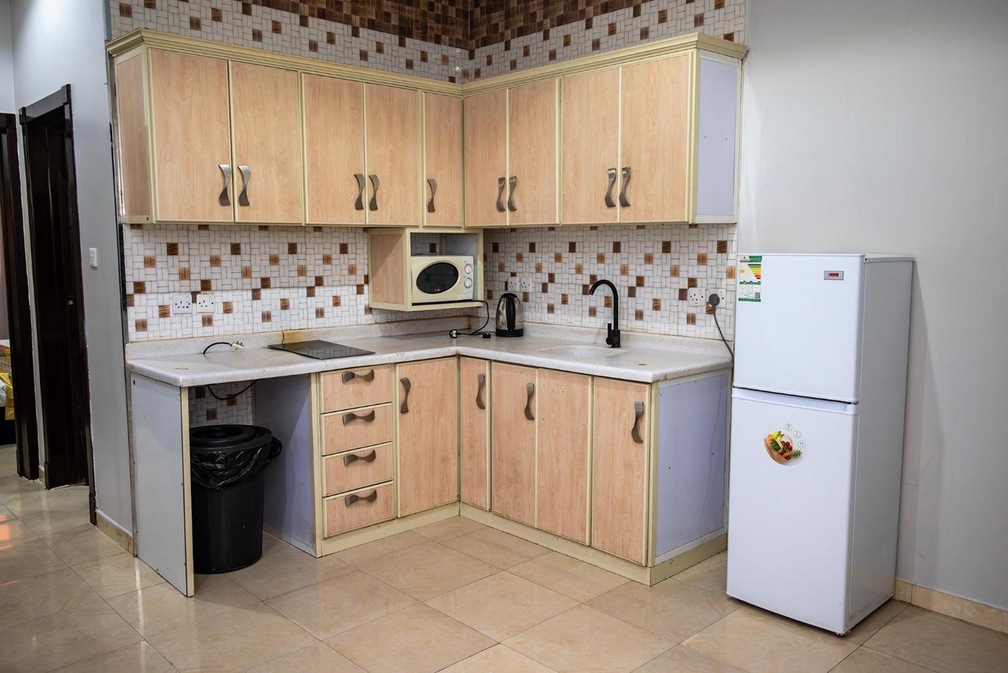 Ahlin Serviced Apartments Riad Exterior foto